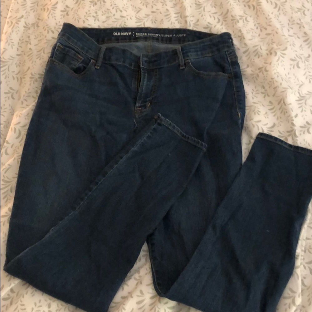Mid rise skinny jeans